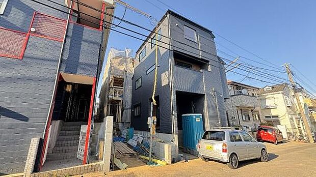 《現地》　■完成が待ち遠しいですね