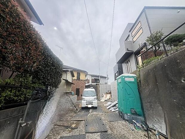 《現地》　■完成が待ち遠しいですね