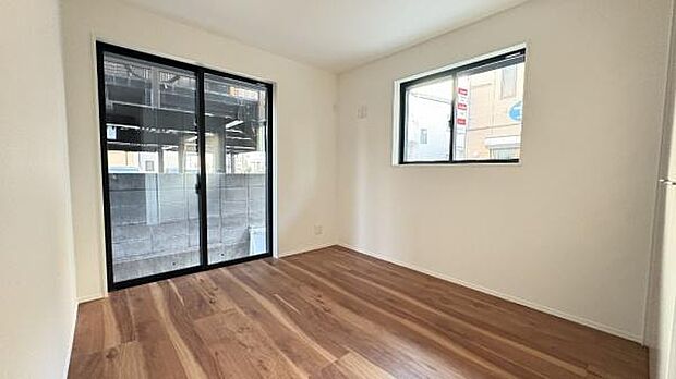 《洋室》■品のある落ち着いた洋室