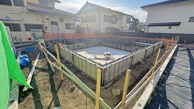 《現地》 ■安心して暮らせそうな住環境です。