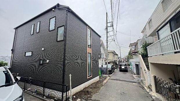 《現地》 さわやかな風が渡りたっぷり陽光がふりそそぐ立地。