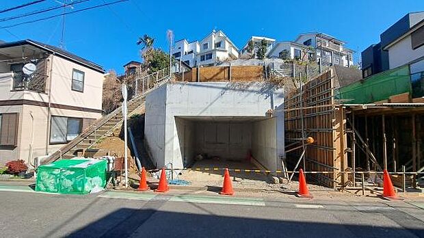 《現地》 ■さわやかな風が渡りたっぷり陽光がふりそそぐ立地。