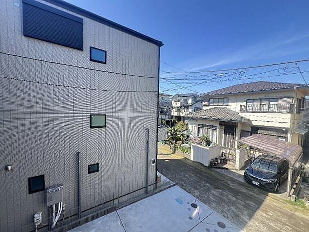 《眺望》 ■「空」×「光」×「風」。開放感を具現化したような現地は、まさに「永住の地」としての選択肢です。