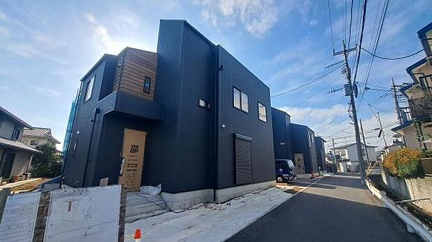 車の通りが少ないため、小さなお子様がいても安心ですね。