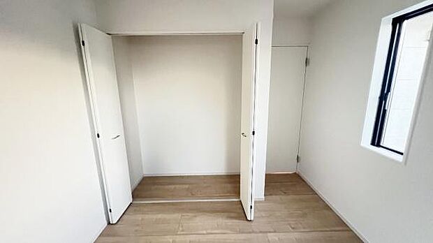 《収納》　■収納はあればあるほど助かりますね。