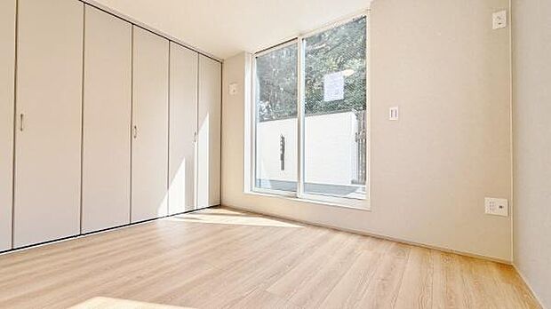 《洋室》■品のある落ち着いた洋室