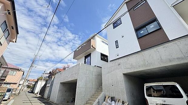 《現地》 ■さわやかな風が渡りたっぷり陽光がふりそそぐ立地。