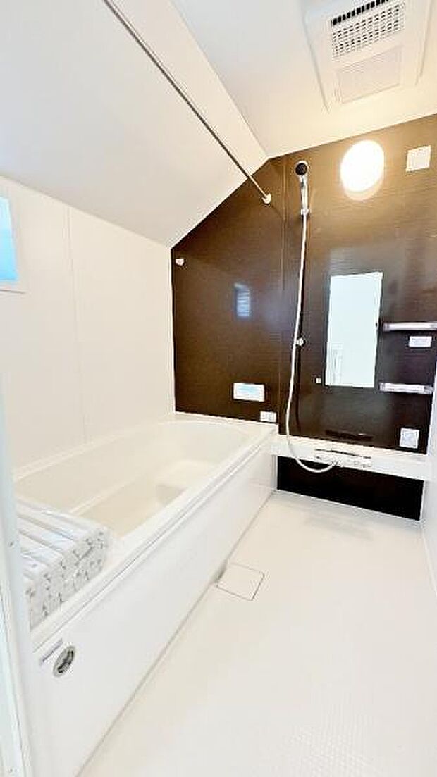 《浴室》 ■ゆったりくつろげる癒しのバスルーム。