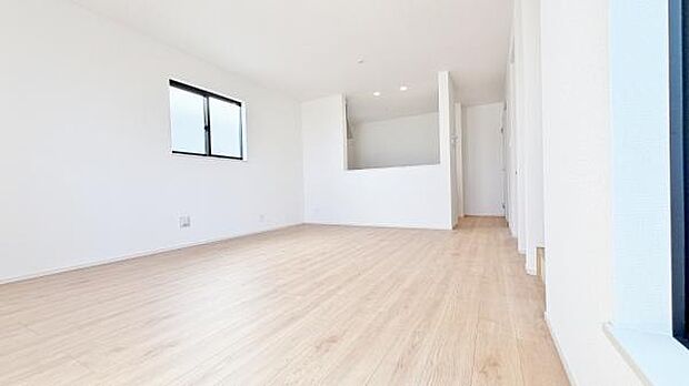 《リビングダイニング》　■上質な時間を育む暮らしのメインステージ。寛ぎとご家族とのコミュニケーションを育む居心地のよい場所。