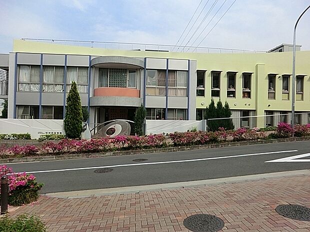 明神台保育園まで138m、認可保育園 豊かな自然に恵まれ、子ども達はのびのびと育ちます