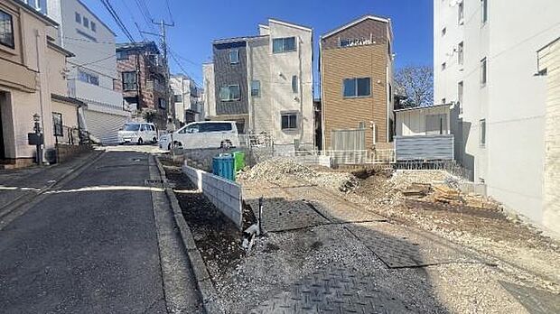 《現地》 青い空と白い雲、気分が晴れる場所がここにあります。