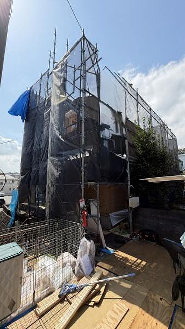 《現地》 ■心地よいライフスタイルが実現できるそんな予感。