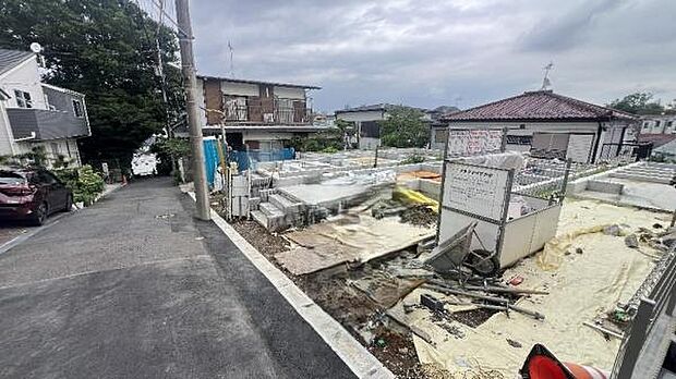 《現地》 さわやかな風が渡りたっぷり陽光がふりそそぐ立地。