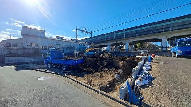 《現地》 ■心地よいライフスタイルが実現できるそんな予感。