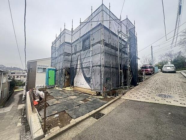 《現地》　■暮らしやすい立地です