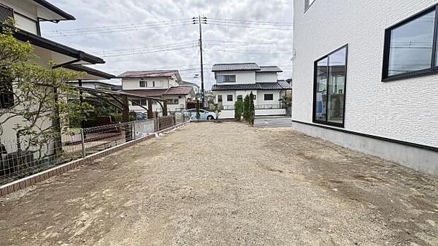 《現地》　■心地よいライフスタイルが実現できるそんな予感。