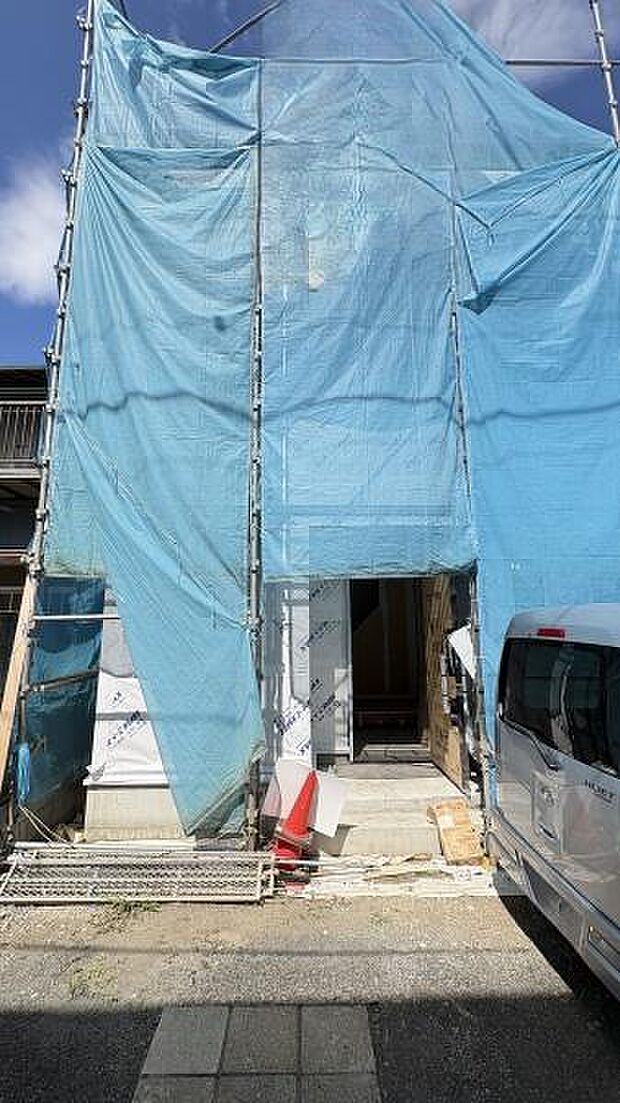 《現地》 安心して暮らせそうな住環境です。