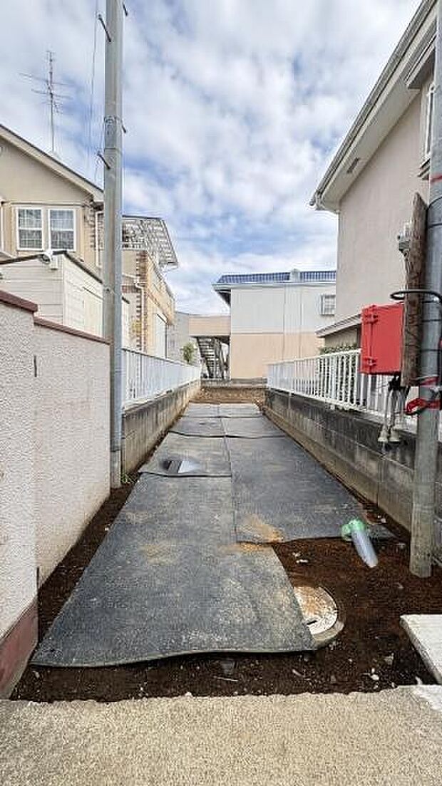 《現地》　■暮らしやすい立地です