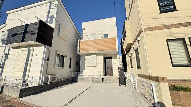 《現地》 ■暮らしやすい立地です