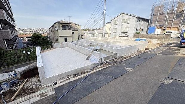 《現地》 青い空と白い雲、気分が晴れる場所がここにあります。
