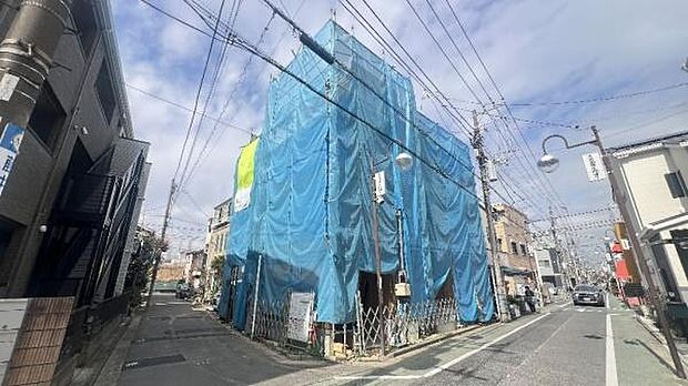 車通りも少ないため、落ち着いた雰囲気です。お子様がいらっしゃる方もご安心かと思います。