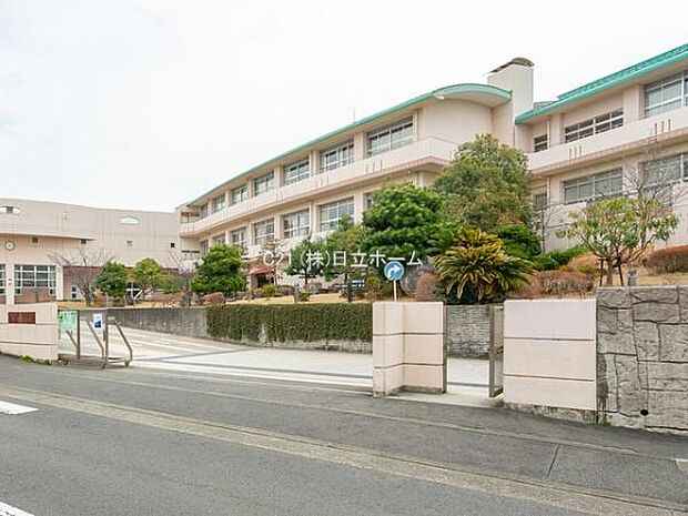 藤沢市立藤ケ岡中学校まで1368m