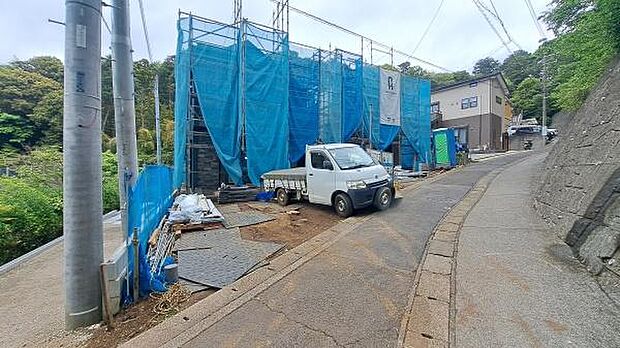 《外観》　■家族みんなが落ち着ける場所。明るい空間で心も暖か、朝から爽やかな気分。家にいることが心と体に優しい暖かな暮らし。