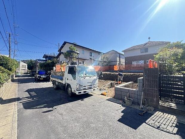 《現地》　■暮らしやすい立地です