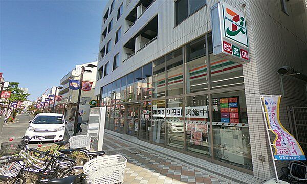 セブンイレブン横浜藤棚商店街店まで1460m
