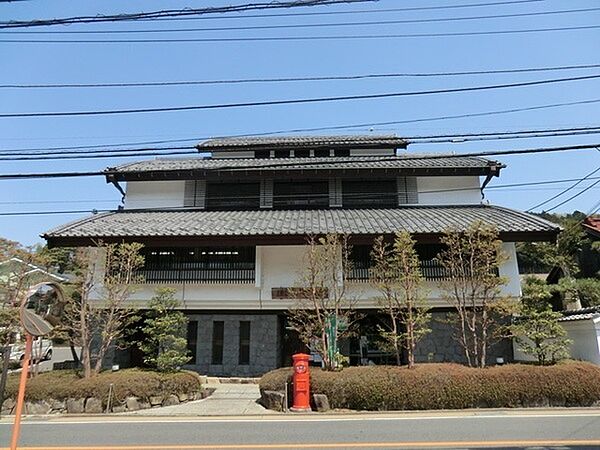 鎌倉小坂郵便局まで1657m
