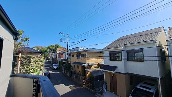《眺望》　■「空」×「光」×「風」。開放感を具現化したような現地は、まさに「永住の地」としての選択肢です。