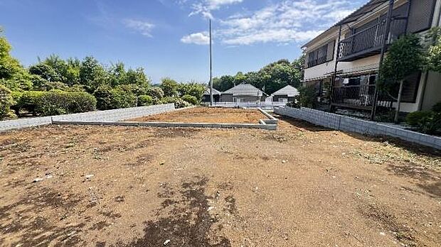 《現地》 ■さわやかな風が渡りたっぷり陽光がふりそそぐ立地。