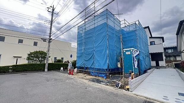 《現地》　■完成が待ち遠しいですね