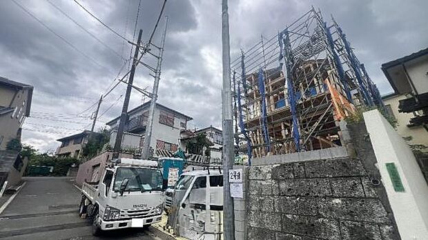 《現地》 青い空と白い雲、気分が晴れる場所がここにあります。