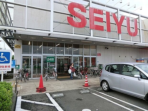 西友藤沢石川店まで1229m