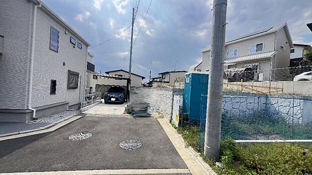 《現地》 さわやかな風が渡りたっぷり陽光がふりそそぐ立地。