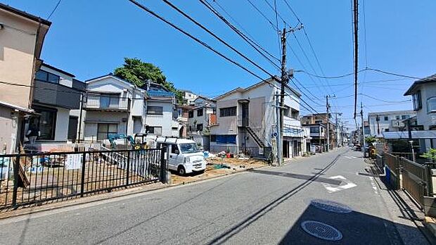 《外観》 ■豊かな光が照らすこの場所は、たわいもない会話を楽しみ、ゆったりとした時間を過ごす場所。家族の日常が刻まれる大切な空間です。
