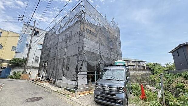 《現地》 青い空と白い雲、気分が晴れる場所がここにあります。