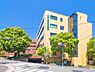 周辺：康心会汐見台病院まで434m、診療科：内科・循環器内科・小児科・外科・整形外科・産婦人科・皮膚科・泌尿器科・眼科・耳鼻咽喉科・放射線科他