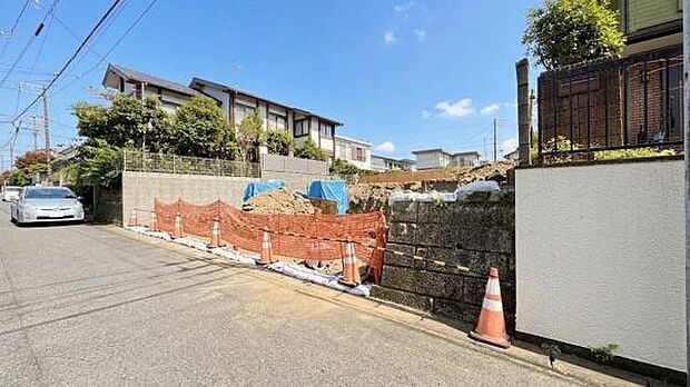 《現地》　■暮らしやすい立地です