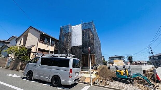 《現地》　安心して暮らせそうな住環境です。