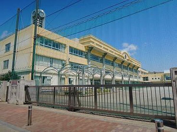 川崎市立小田小学校まで440m
