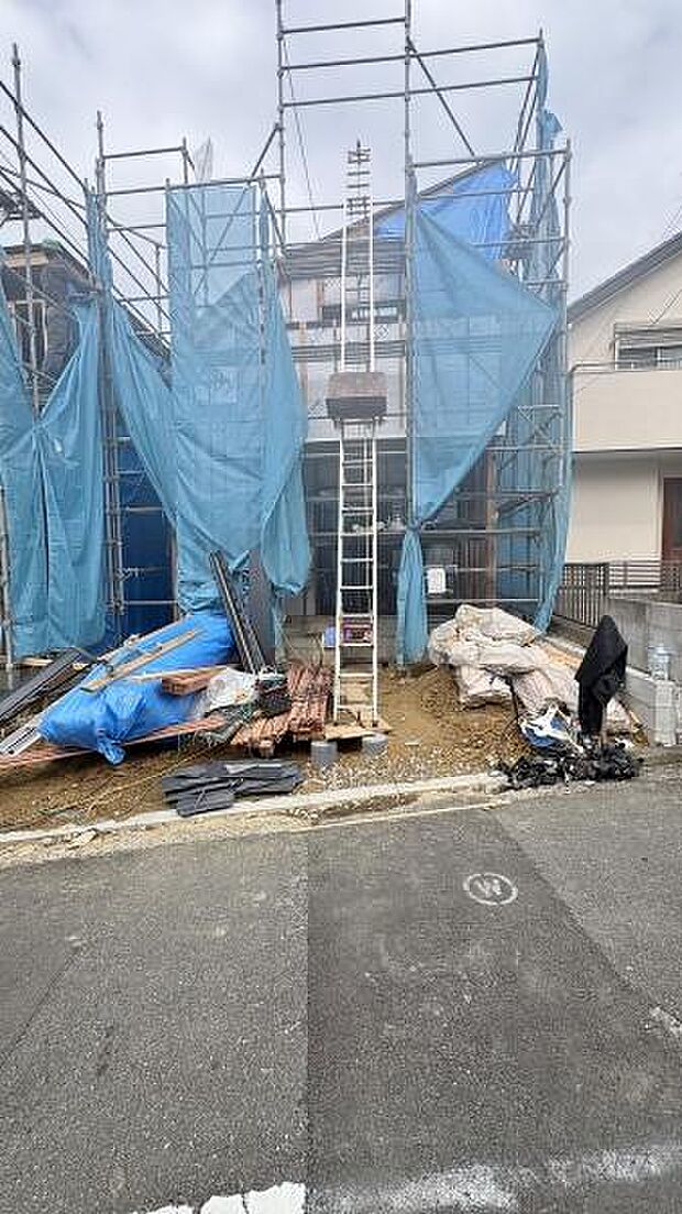 《外観》 家族みんなが落ち着ける場所。明るい空間で心も暖か、朝から爽やかな気分。寝る時も包みこまれるようにふんわりと。家にいることが心と体に優しい暖かな暮らし。