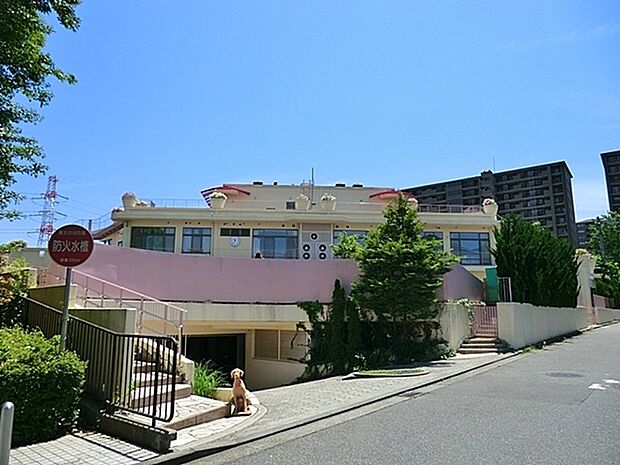 横浜・モンテッソーリ幼稚園まで611m、モンテッソーリ教育は、お子様の自然な発達を助ける教育です。また、ネイティブの英語講師による英語教育にも力を入れております