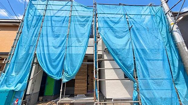 《現地》 青い空と白い雲、気分が晴れる場所がここにあります。