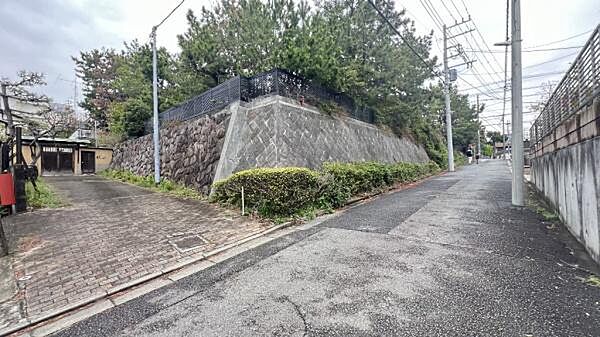 「空」×「光」×「風」。開放感を具現化したような現地は、まさに「永住の地」としての選択肢です。