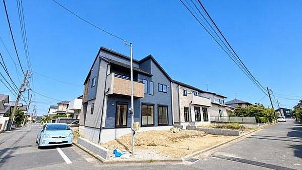 《現地》 青い空と白い雲、気分が晴れる場所がここにあります。