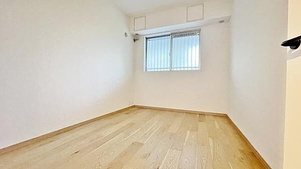 洋室を拡大表示