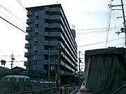 高石駅より徒歩3分 9階 築35年の賃貸物件