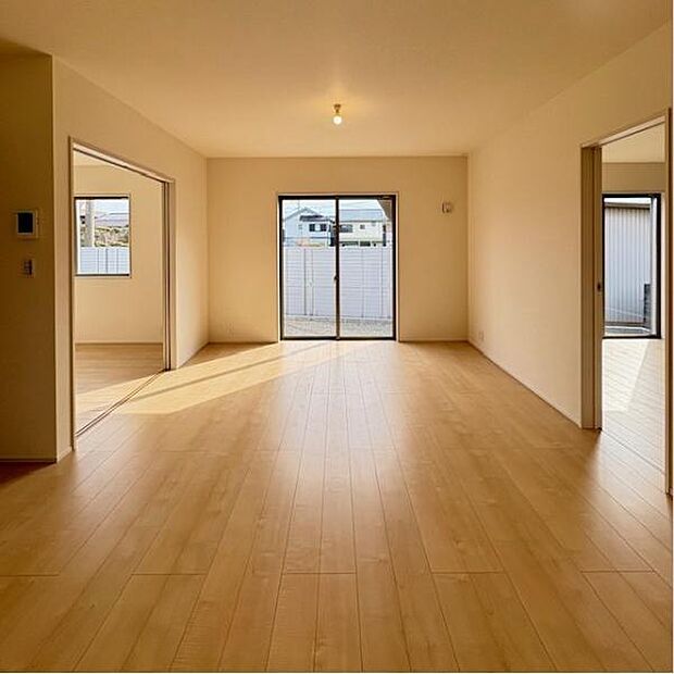 コチラは別アングルからの写真になります。